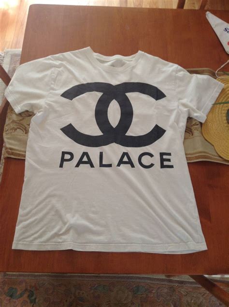 palace chanel t shirt